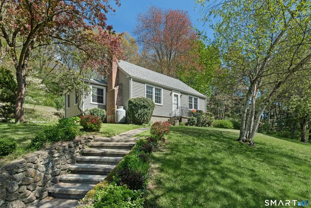 41 Emma Street, Seymour, CT 06483