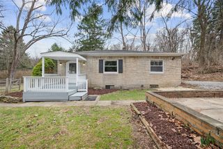 600 Camp Meeting Rd, Leet Twp, PA 15143