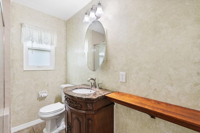 2415 NW Cove View, Stuart, FL 34994