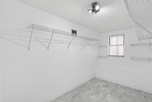2415 NW Cove View, Stuart, FL 34994