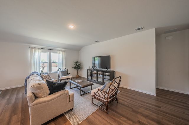 440 Rose Avenue, Cleburne, TX 76033