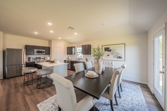 440 Rose Avenue, Cleburne, TX 76033