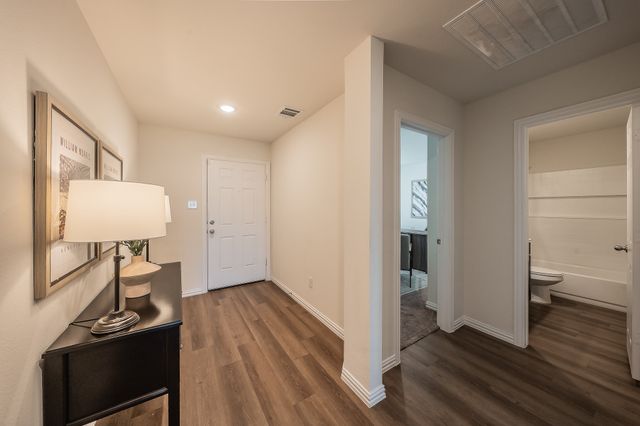 440 Rose Avenue, Cleburne, TX 76033