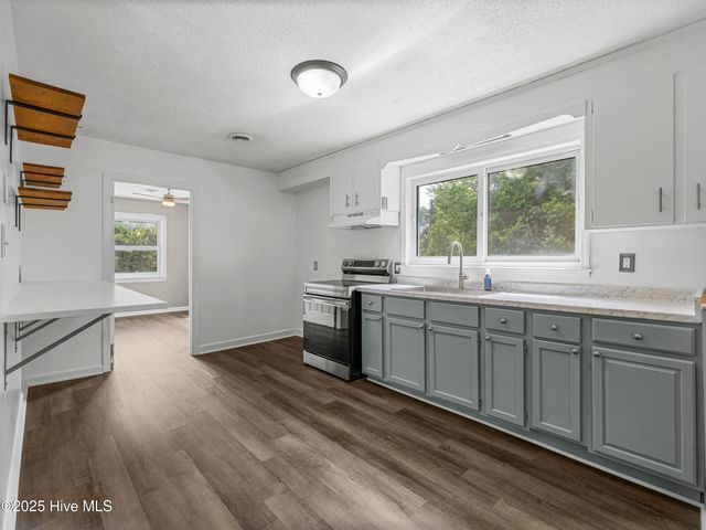 11a Dewitt Street, Jacksonville, NC 28540