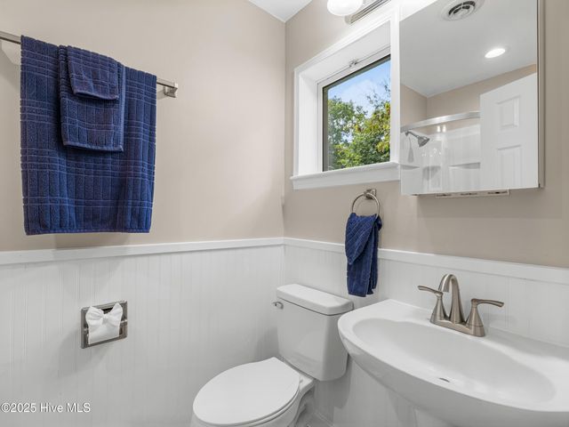 11a Dewitt Street, Jacksonville, NC 28540