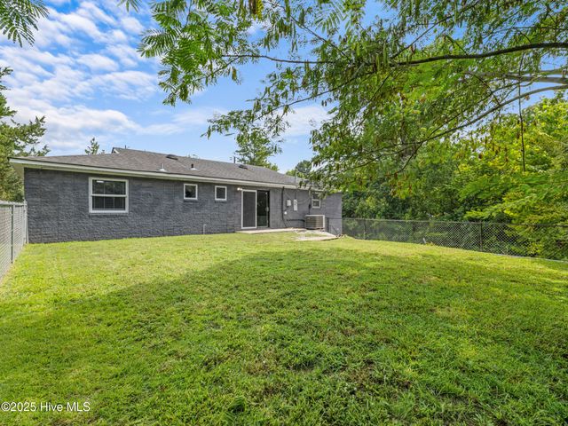 11a Dewitt Street, Jacksonville, NC 28540