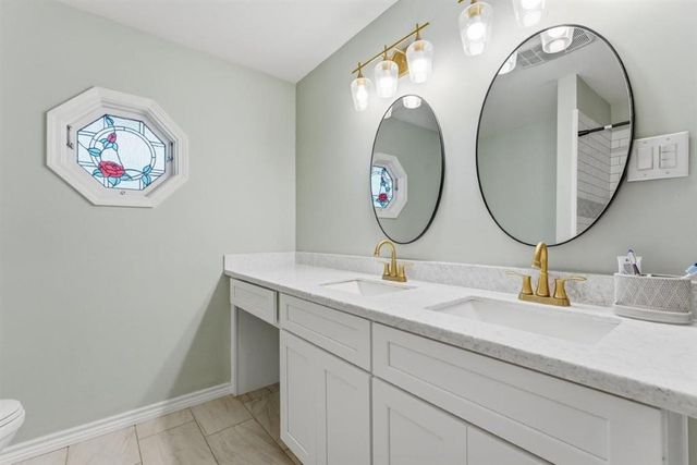 450 Greenway Street, Lake Charles, LA 70605