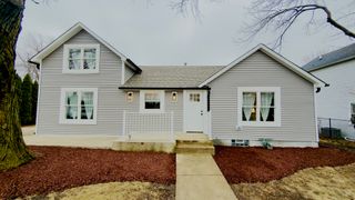 1012 Warner Avenue, Lemont, IL 60439