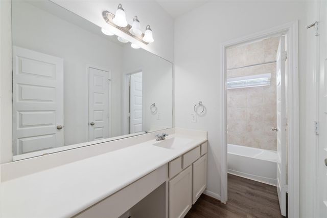 2826 Painted Sunrise Trail, Houston, TX 77045