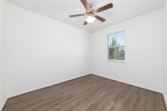 2826 Painted Sunrise Trail, Houston, TX 77045