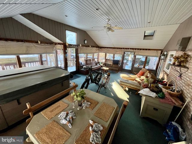 1200 SCHOFFERS RD, Birdsboro, PA 19508