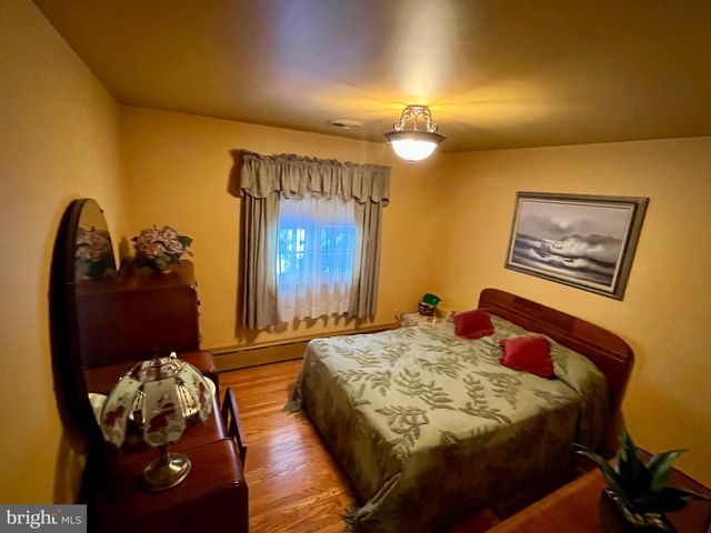 1200 SCHOFFERS RD, Birdsboro, PA 19508