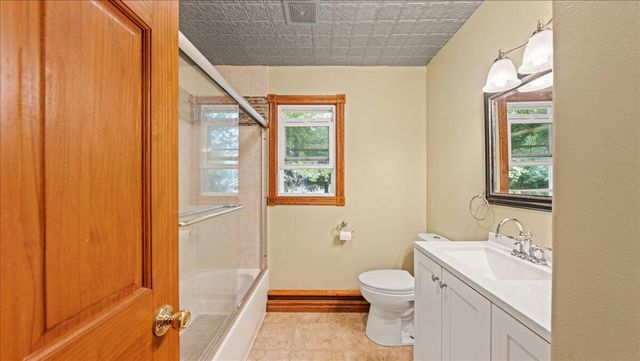 727 Garfield AVENUE, Viroqua, WI 54665