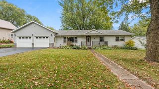 727 Garfield AVENUE, Viroqua, WI 54665
