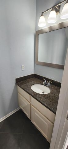 7022 Emerald Glen Drive, Sugar Land, TX 77479