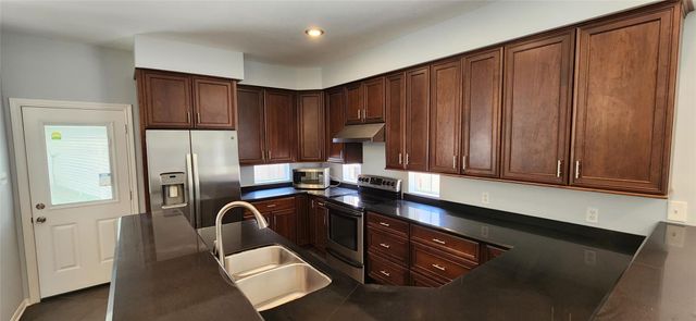 7022 Emerald Glen Drive, Sugar Land, TX 77479