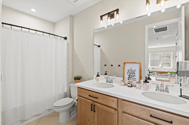 8363 VELDA TRAIL, Sarasota, FL 34241