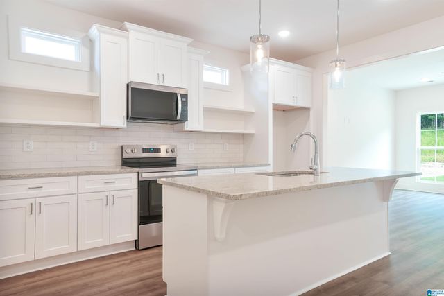 153 SHILOH CREEK DRIVE, Calera, AL 35040