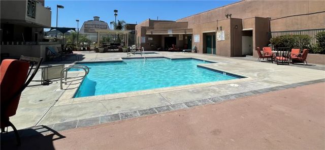 450 E 4th Street 124, Santa Ana, CA 92701