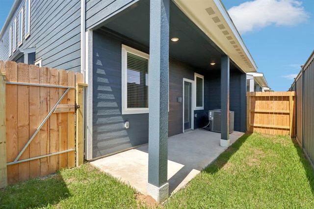 2183 Beachcomber Drive, Kemah, TX 77565