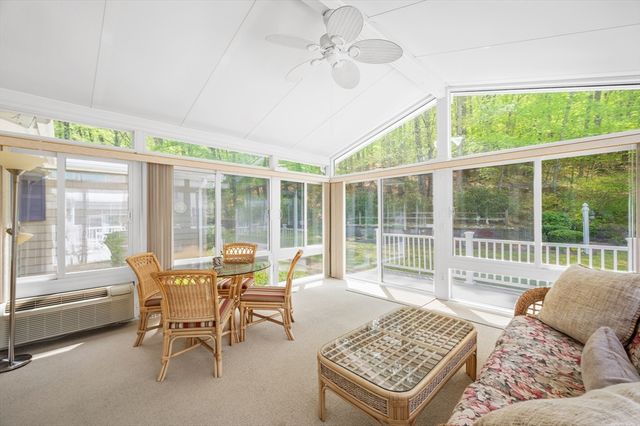 20 Winter St, Merrimac, MA 01860