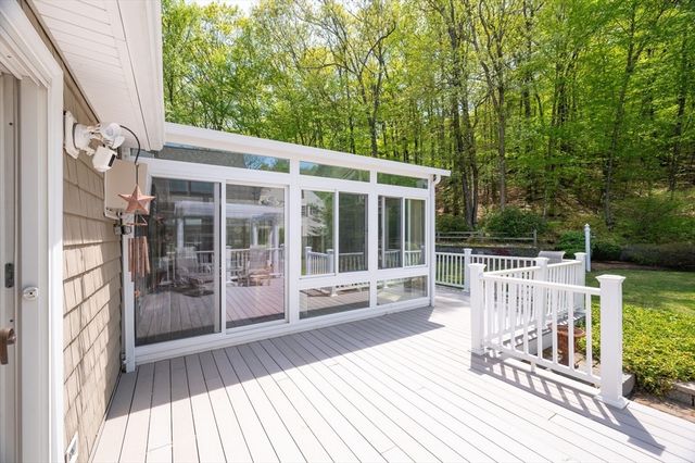 20 Winter St, Merrimac, MA 01860