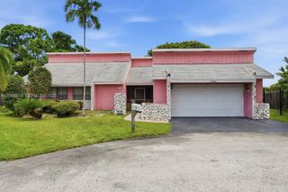 7300 Corkwood Terrace, Tamarac, FL 33321
