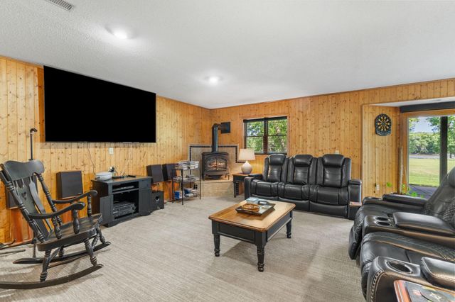 13661 Garnet Street NW, Anoka, MN 55303