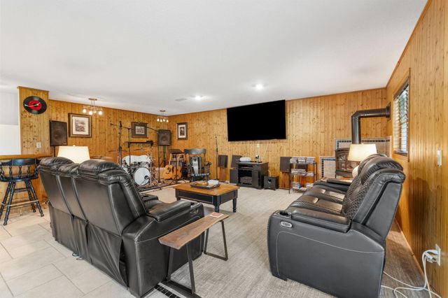 13661 Garnet Street NW, Anoka, MN 55303