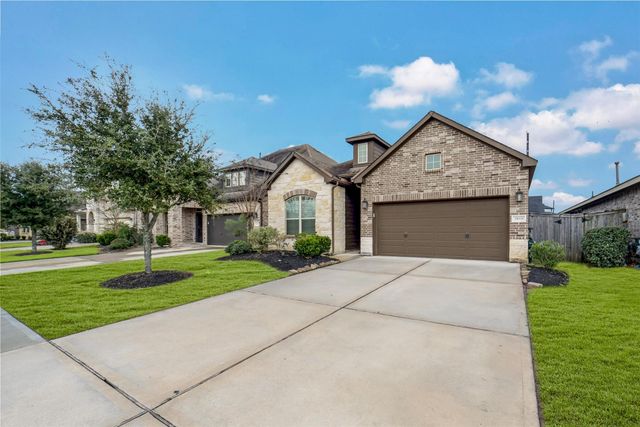 2819 Blue Mist Bend, Brookshire, TX 77423