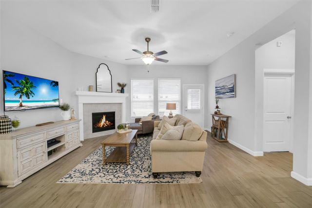 2819 Blue Mist Bend, Brookshire, TX 77423