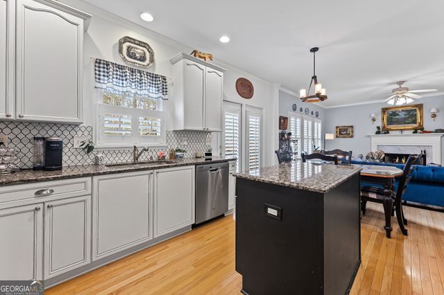 14 Glenleigh Way, Newnan, GA 30265