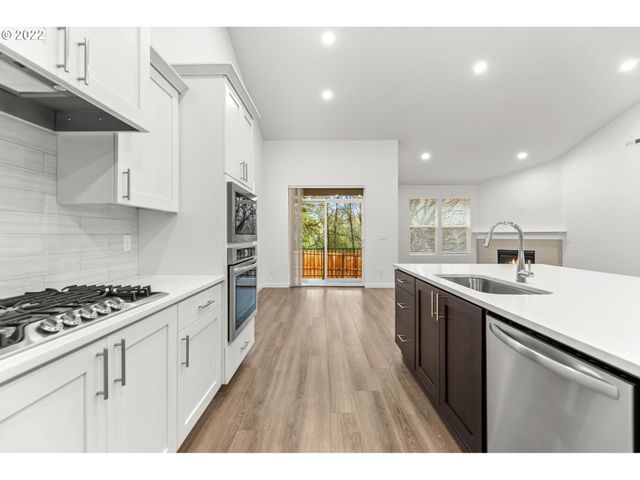 1945 S 32nd Ave 19, Cornelius, OR 97113
