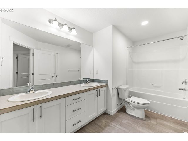 1945 S 32nd Ave 19, Cornelius, OR 97113