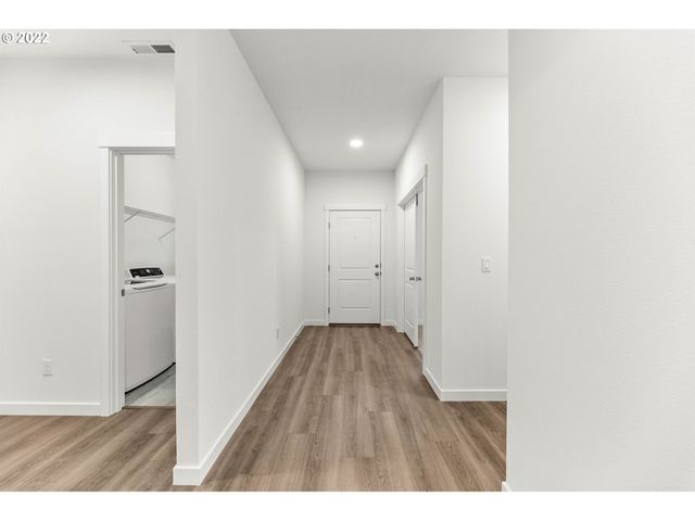 1945 S 32nd Ave 19, Cornelius, OR 97113