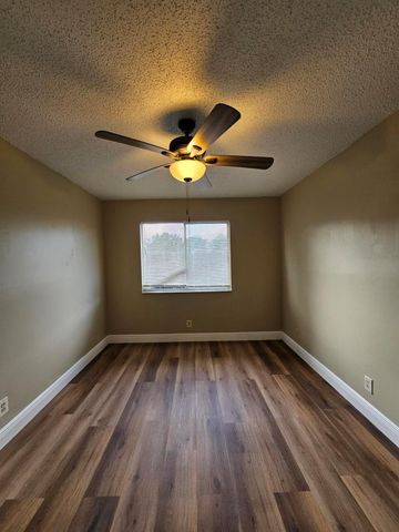 4786 Orleans Court W D, West Palm Beach, FL 33415