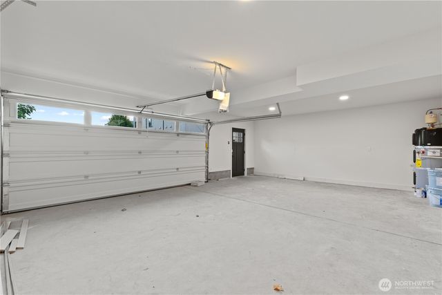 3245 13th Avenue W, Seattle, WA 98119