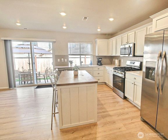 1127 16th Drive, Sultan, WA 98294