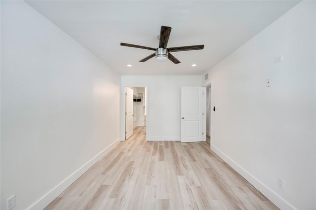 505 W 7th ST 102, Austin, TX 78701