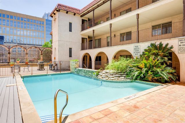 505 W 7th ST 102, Austin, TX 78701
