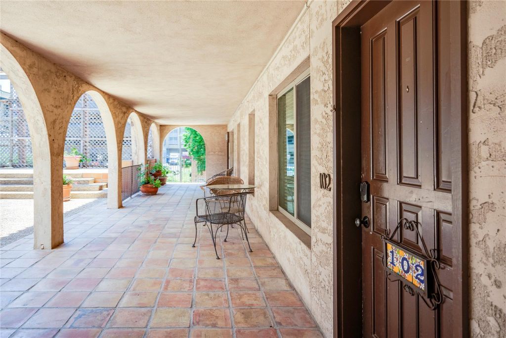 505 W 7th ST 102, Austin, TX 78701