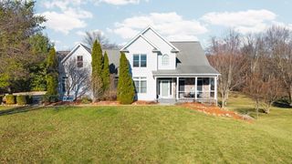 9109 Pine Hill Court, York Twp, MI 48176