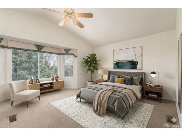 8825 Fairview Oaks Pl, Lone Tree, CO 80124