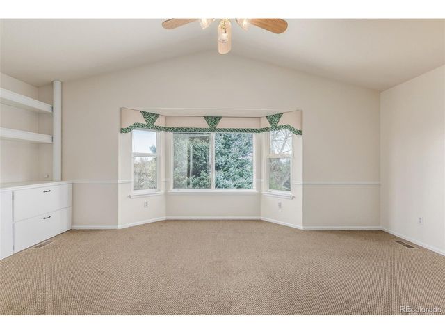 8825 Fairview Oaks Pl, Lone Tree, CO 80124