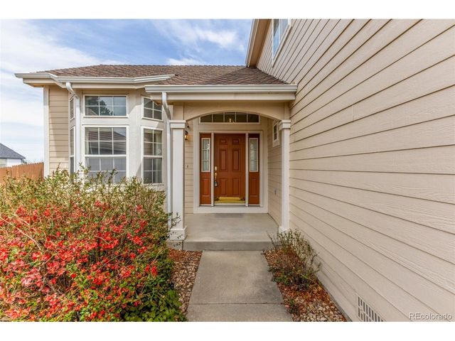 8825 Fairview Oaks Pl, Lone Tree, CO 80124