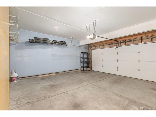 8825 Fairview Oaks Pl, Lone Tree, CO 80124