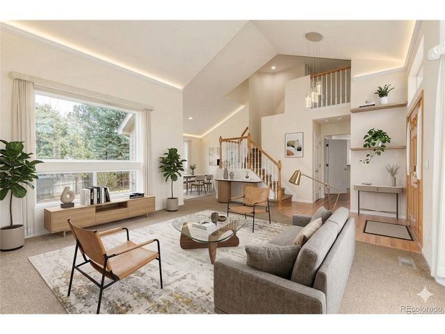 8825 Fairview Oaks Pl, Lone Tree, CO 80124