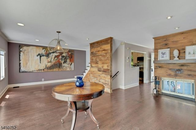 67 Fox Hill Rd, Parsippany-troy Hills Twp., NJ 07834