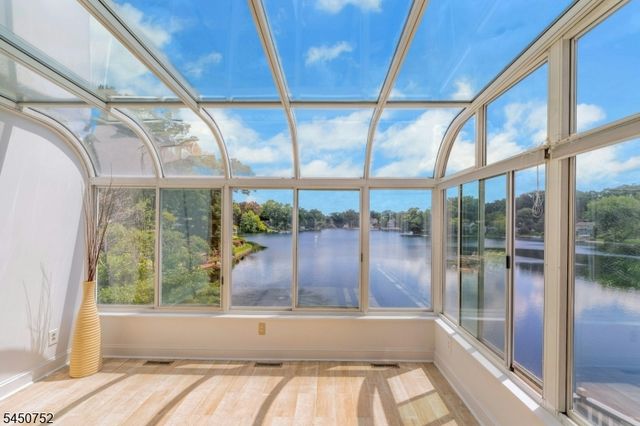 67 Fox Hill Rd, Parsippany-troy Hills Twp., NJ 07834