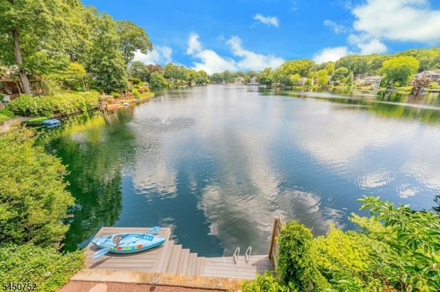 67 Fox Hill Rd, Parsippany-troy Hills Twp., NJ 07834